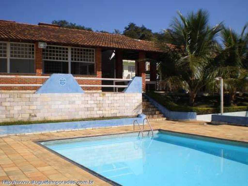 Apartamento no Lago de Furnas.