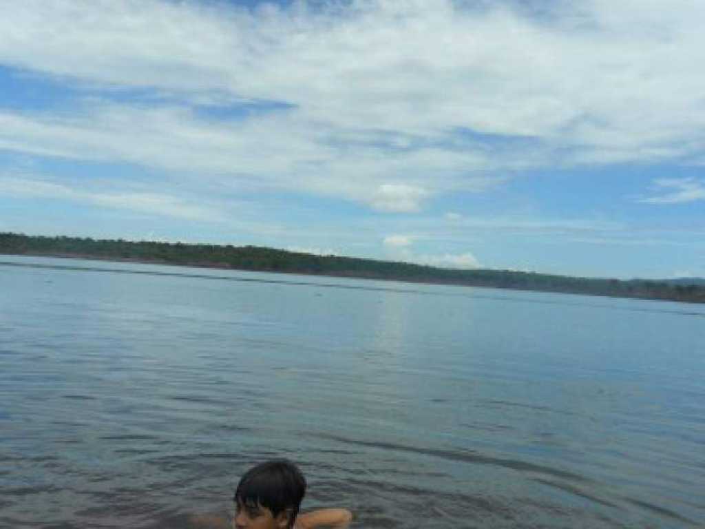 Condomínio para pesca no lago serra da mesa