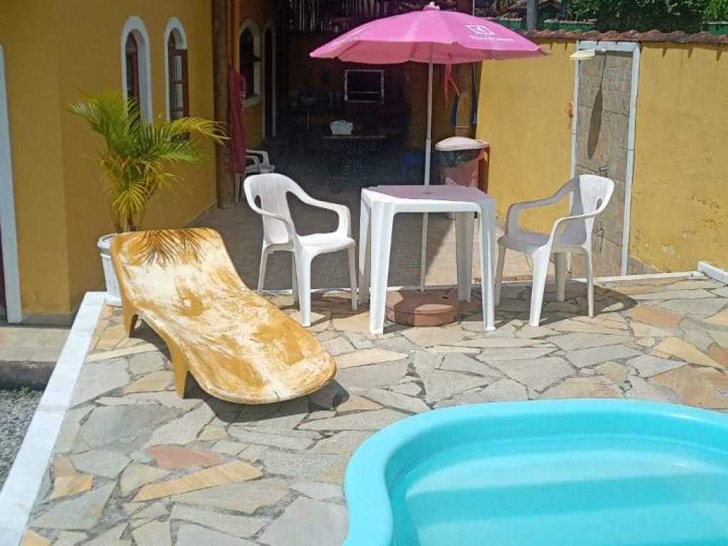 Casa Amarela com piscina