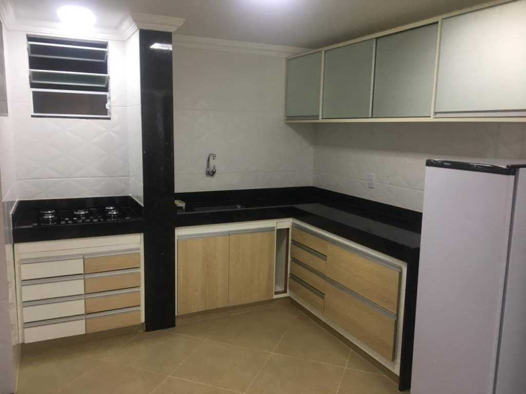 Casa para Alugar por Temporada em Marataízes a 150 m do mar