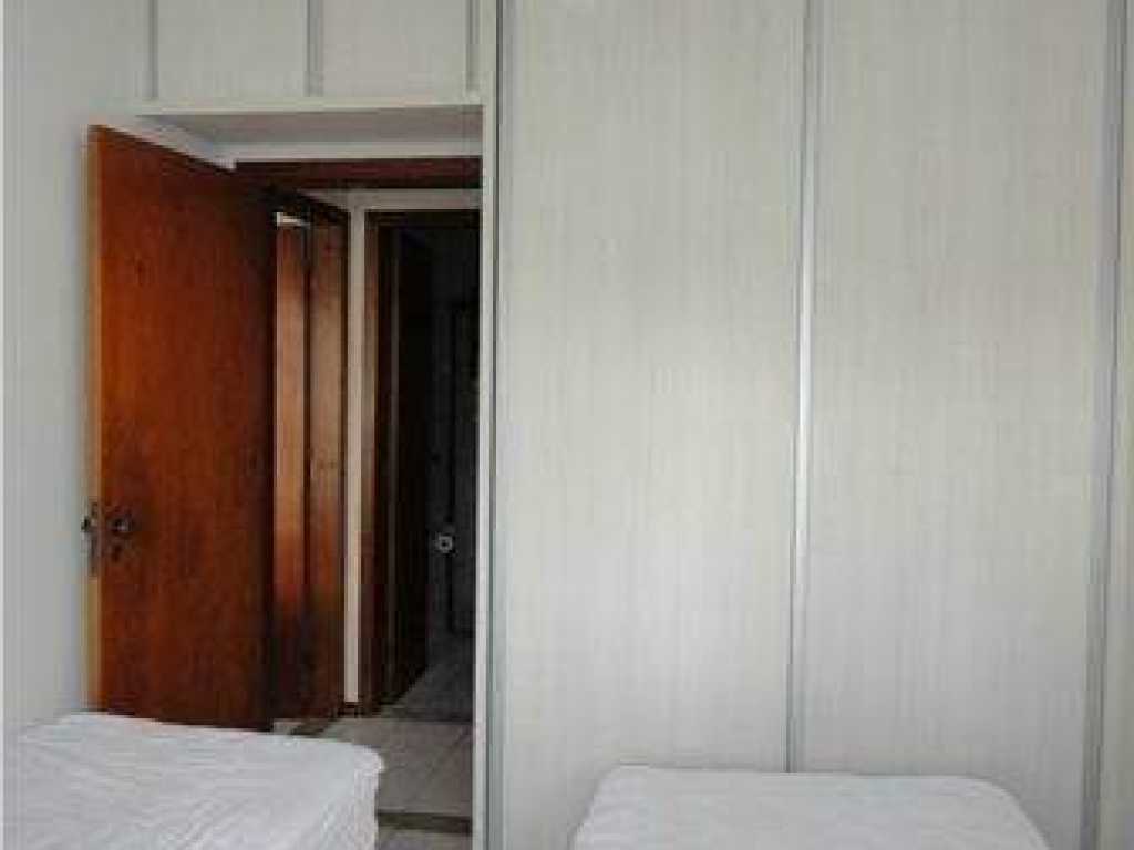 2 BEDROOM SEA VIEW APARTMENT, 50M BEACH, 3 AIR CONDITIONING - ITAPEMA / SC - COD 603