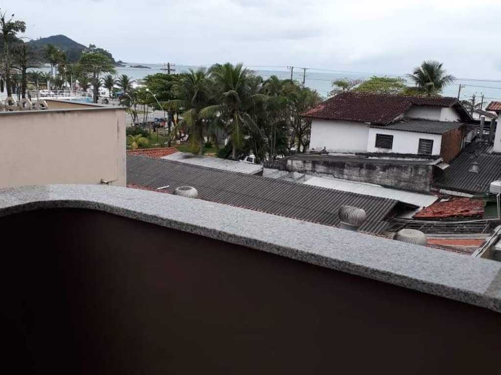 APTO AMPLO COM 3 DORMITÓRIOS (2 SUITES) EM UBATUBA SP NA PRAIA GRANDE COM VISTA PARA A PRAIA.