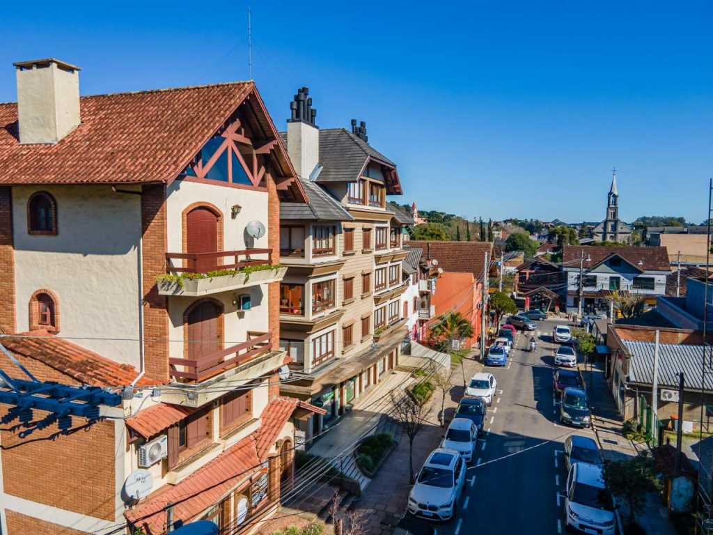 Apartamento temporada Centro de Gramado com 02 quartos