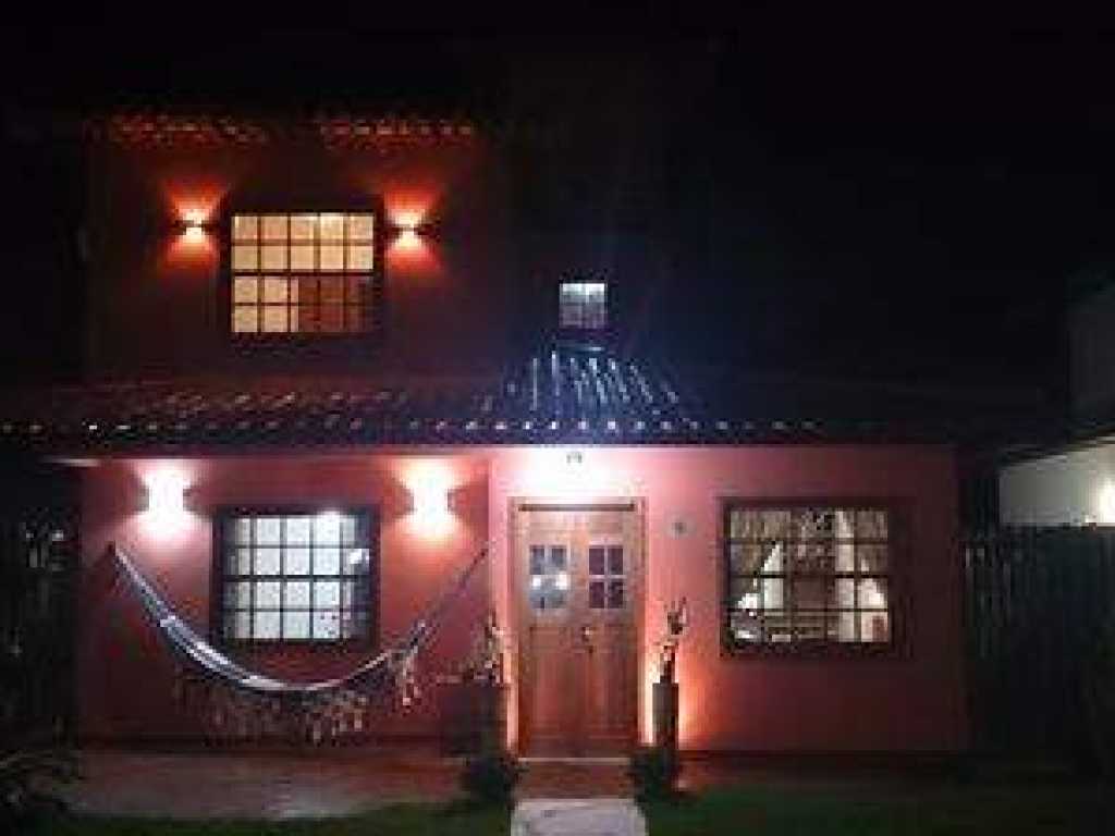 BEAUTIFUL HOUSE WITH BARBECUE, SWIMMING POOL, WIFI, SKY, 4 Q. (ALL AIR) - Manguinhos Búzios near beach