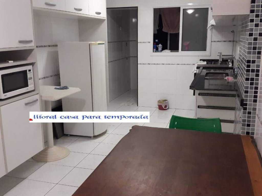 Hermoso apartamento con piscina y balcón paquete de carnaval 1,500