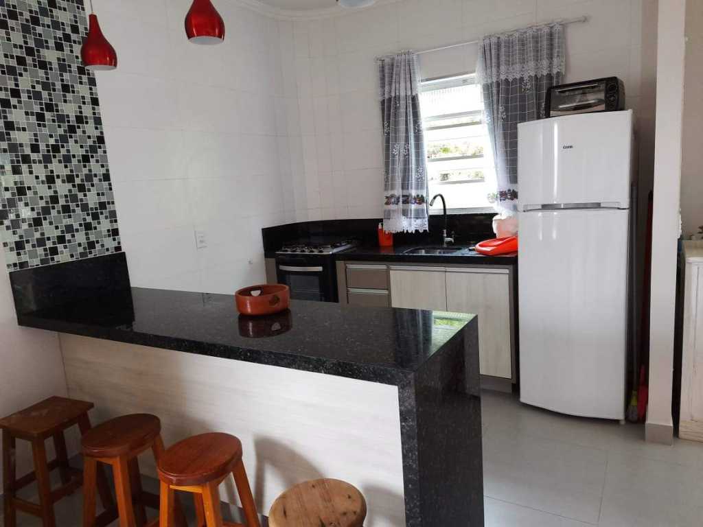 Lindo apartamento quarto e sala pé na areia vista para o mar