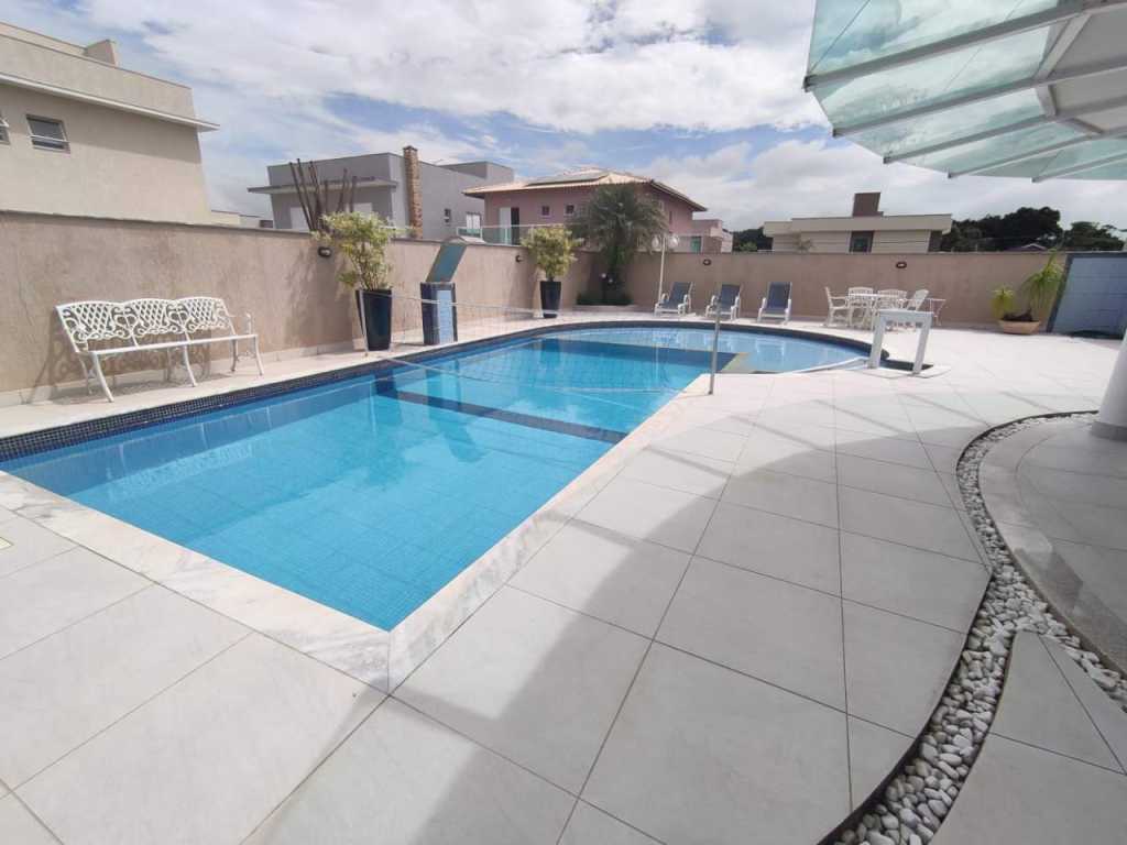 LINDA CASA COM PISCINA CONDOMÍNIO BOUGAINVILLE IV