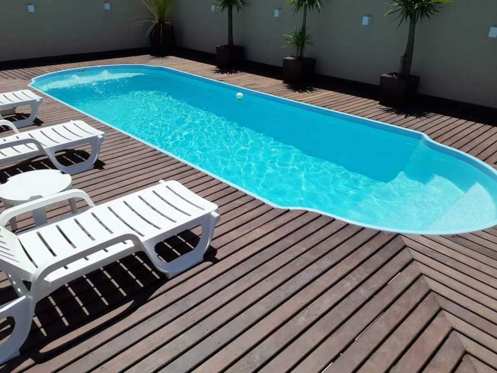 CASA COM PISCINA EM MARISCAL ÓTIMO CUSTO BENEFICIO