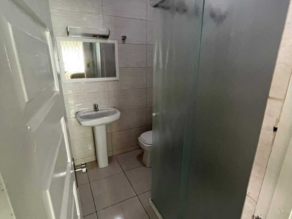 APARTAMENTOS / CENTRO DE 2 DORMITORIOS- COD 15 - PARA 6 PERSONAS - SUPERIOR DE LA CASA- BAL, CAMBORIÚ SC