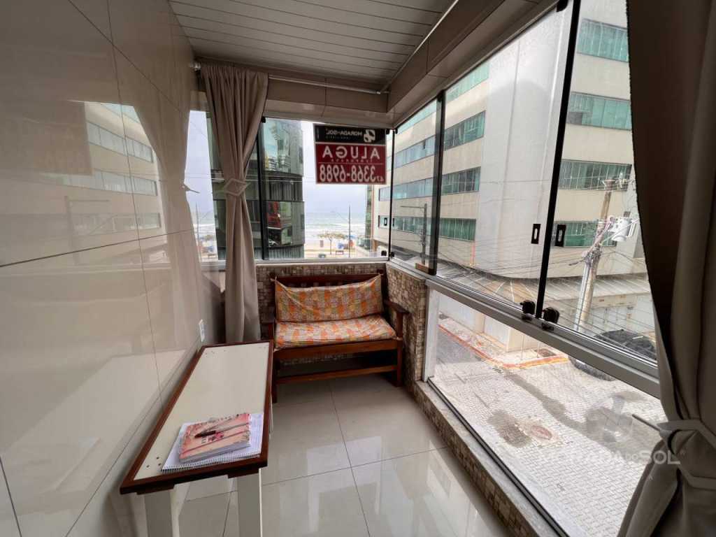 Apartamento Quadra mar - apenas 30 metros - Cód.4199