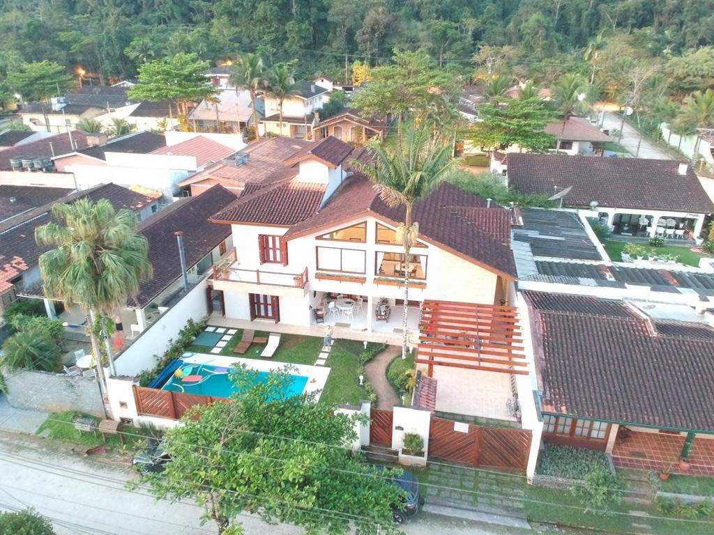 Linda casa em Ubatuba