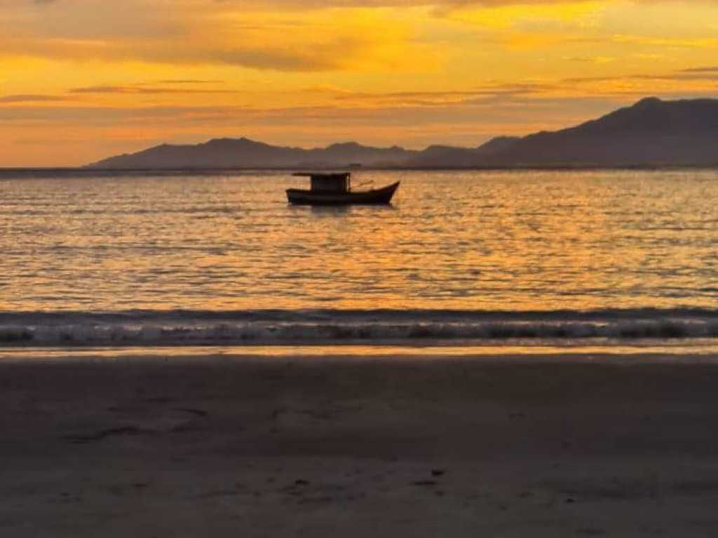 CASA FRENTE AO MAR UBATUBA