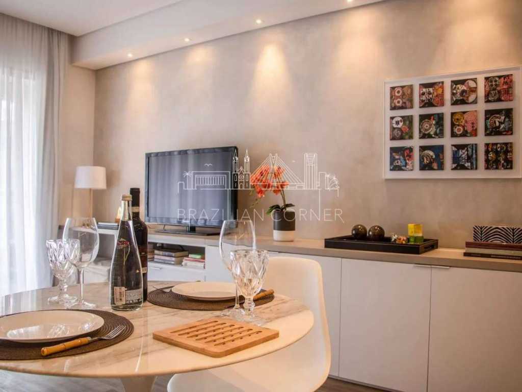 Modern Studio, pool, close to Metro, at Bela Vista