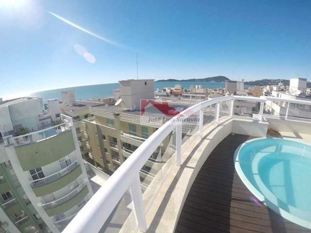 Cobertura com vista para o mar, com 3 suítes, 5 WC, deck com piscina e vista top!