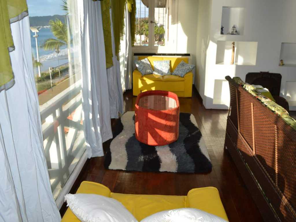 Wonderful house by the sea, with pool in Canasvieiras!