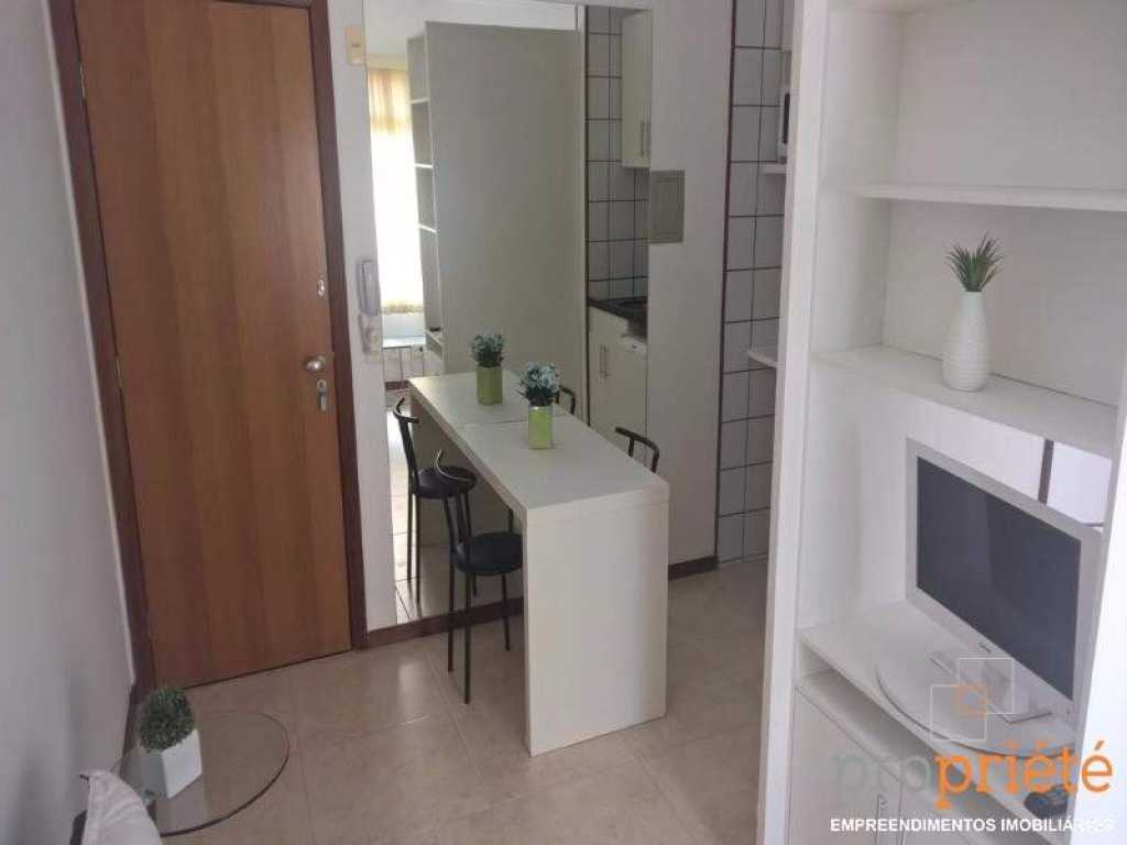 EDIFICIO MONT BLANC APARTAMENTO 210 EXCELENTE APARTAMENTO - QMSW 05 LOTE 02 - SUDOESTE - ED MONT BLANC, 210