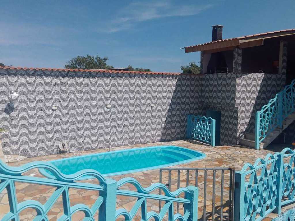 Casa p temporada com piscina