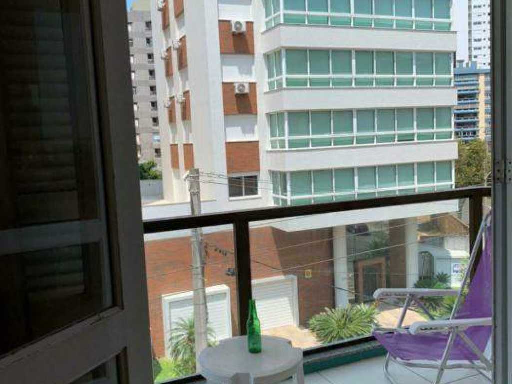 Apartamento 1 Dorm.