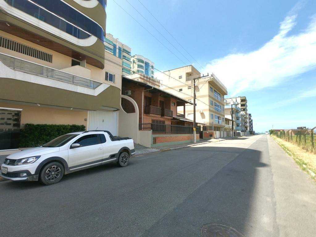 APARTAMENTO QUADRA MAR, TOTALMENTE EQUIPADO