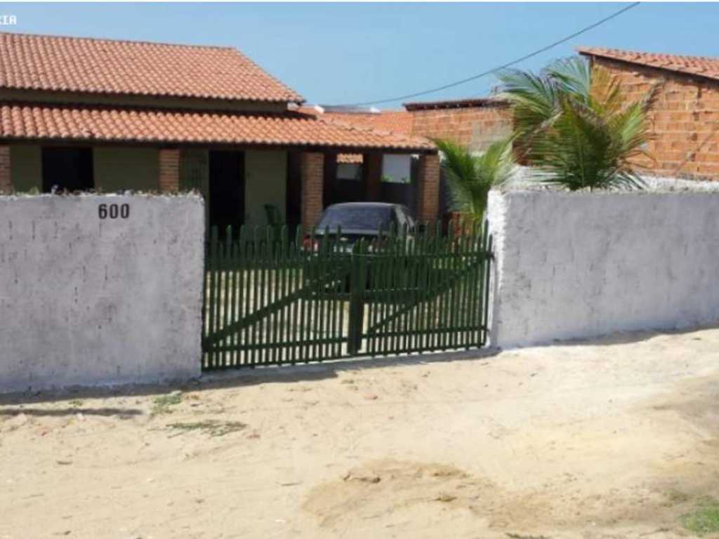 Casa para Temporada, Luís Correia / PI, bairro Atalaia, 1 dormitório, 1 suíte, 2 banheiros, 1 garagem, mobiliado