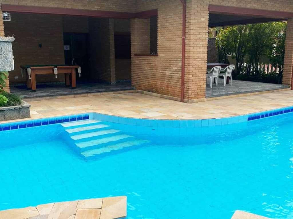 P/15 PESSOAS, 30 METROS DA PRAIA, PISCINA PRIVATIVA, WIFI EM CONDOMÍNIO