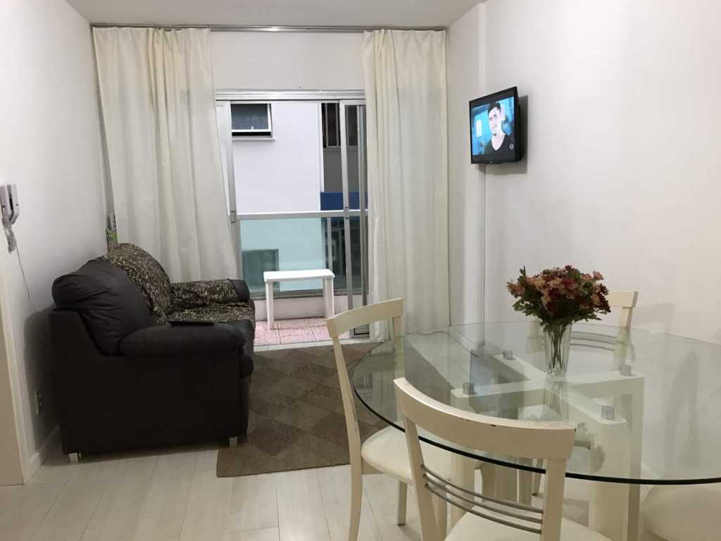 Loft frente al mar playa central de BC para hasta 4 personas