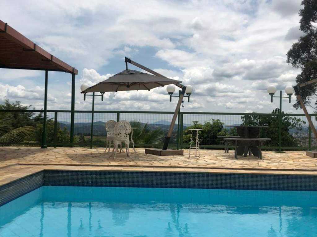 CHÁCARA COM PISCINA E VISTA PANORÂMICA EM ATIBAIA - RECANTO DARAH E NICK