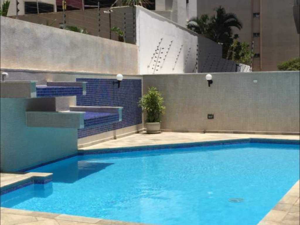 Apartamento de luxo com vista para o mar.