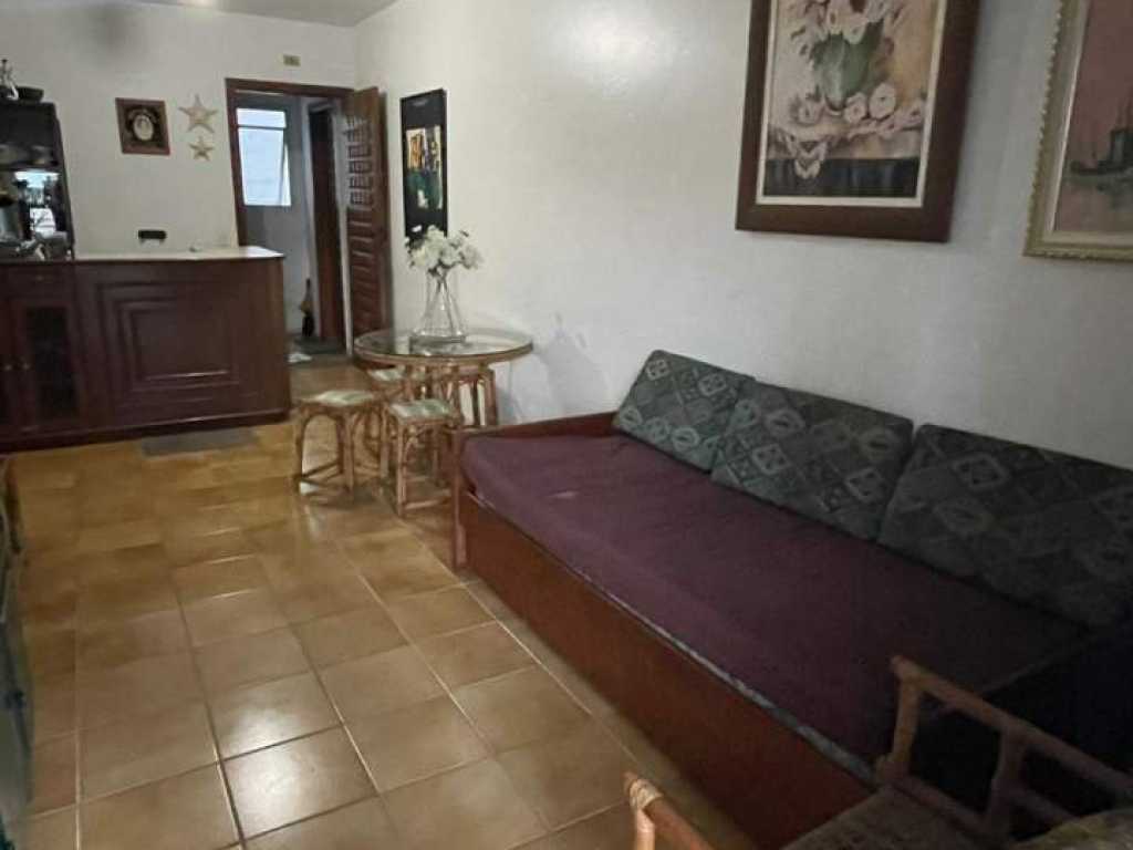 Apartamento Praia da Pitangueiras - Pé na areia