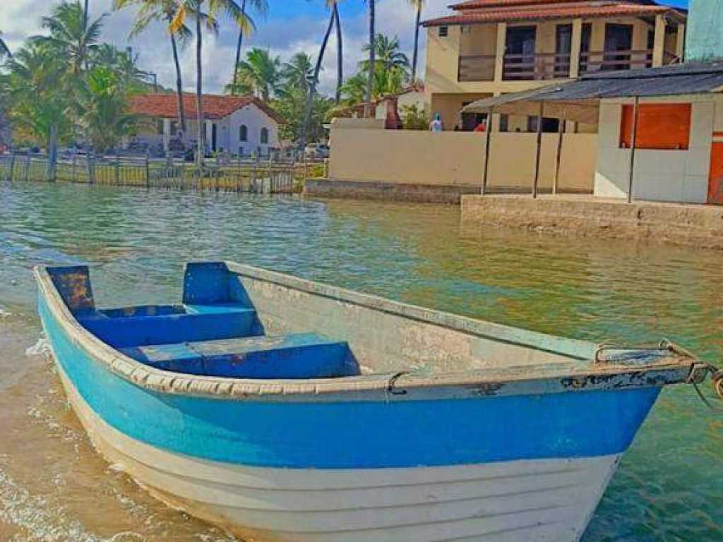 Casa em Frente ao Rio e ao Mar