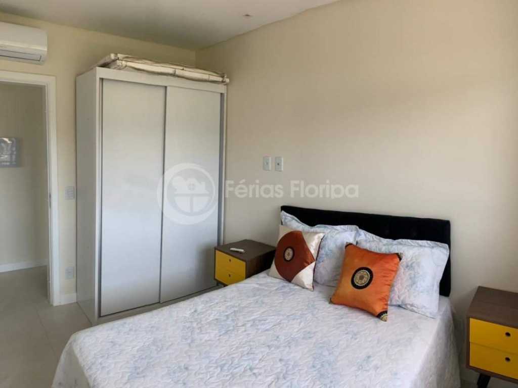 Apartamento 3 dormitórios, Frente mar com Piscina - REF 441