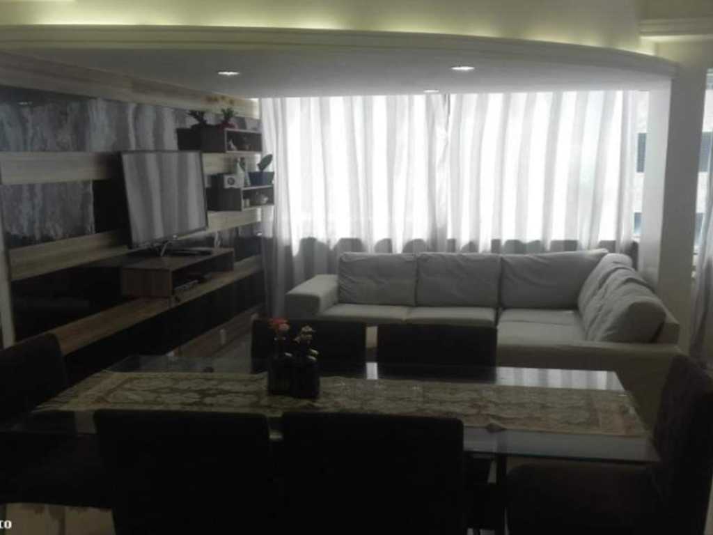 APARTAMENTO A BEIRA MAR