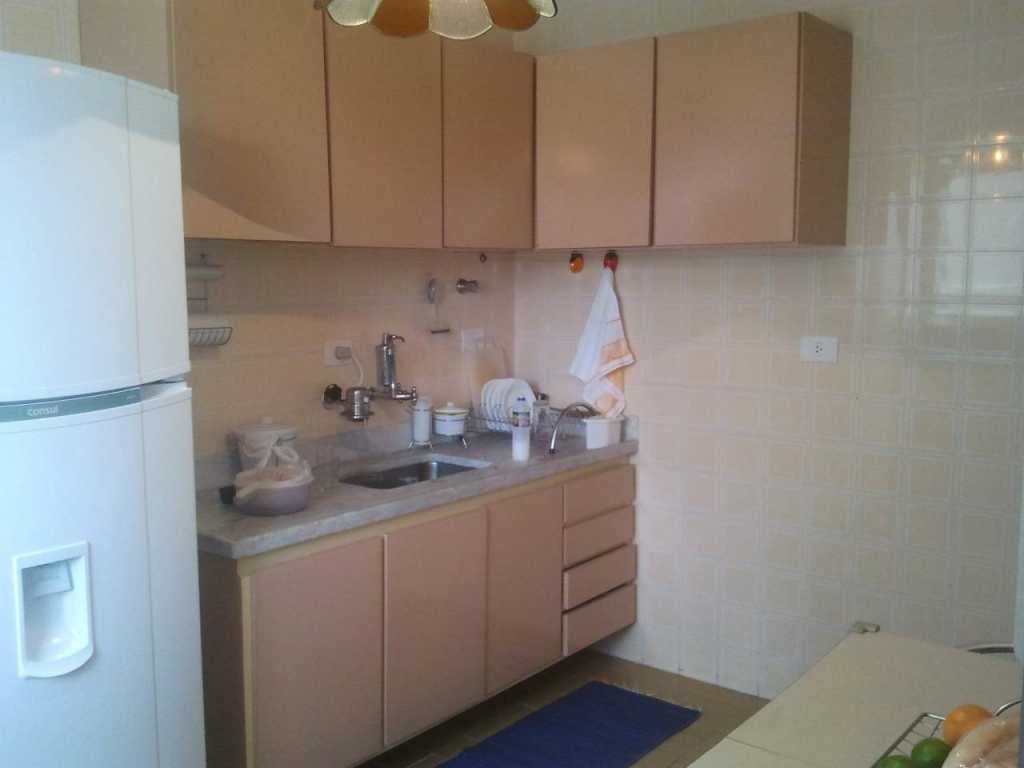 Apartamento Praia Enseada - Guarujá com 4 dormitórios