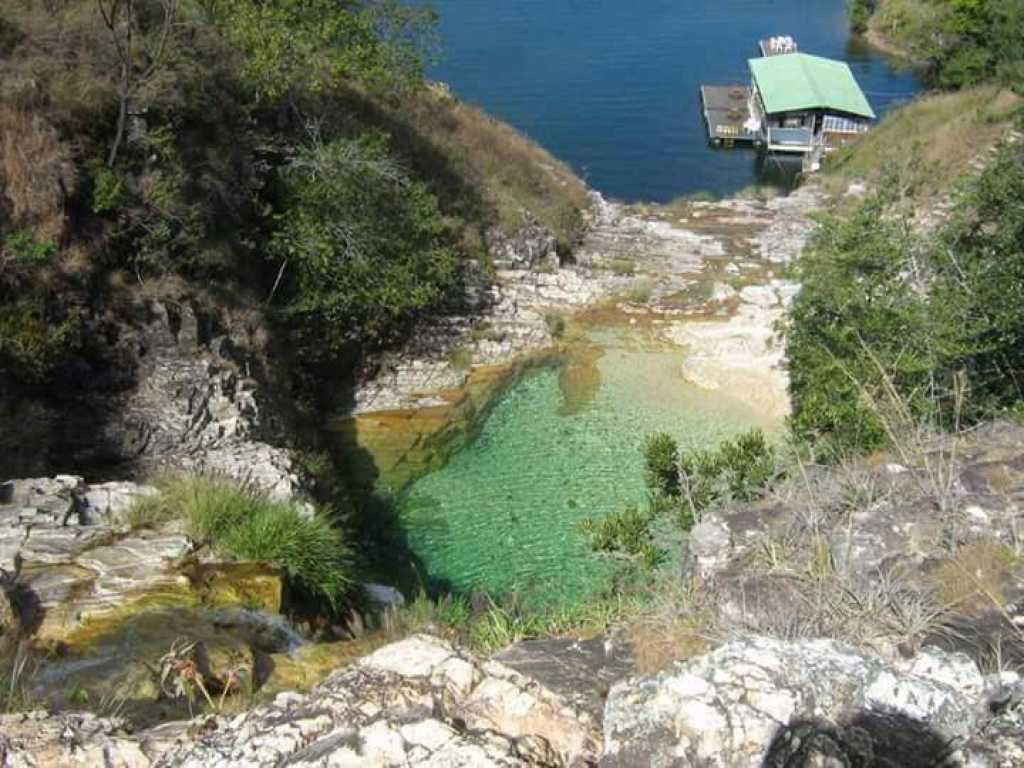 Somar Passeios Turísticos em Capitólio-MG. Venha conhecer toda a beleza do Lago de Furnas.