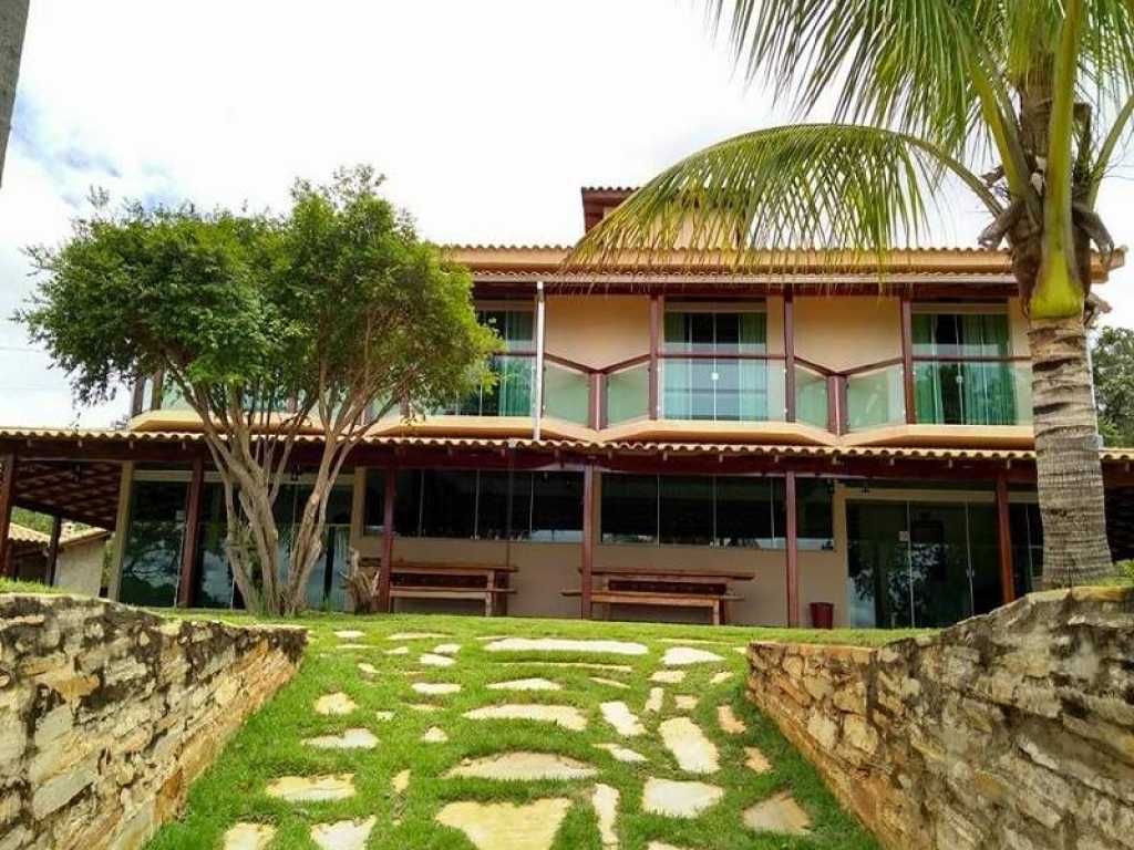 Aluguel e Venda . Rancho de luxo no sossego do Lago de Furnas. S�o Jos� da Barra .