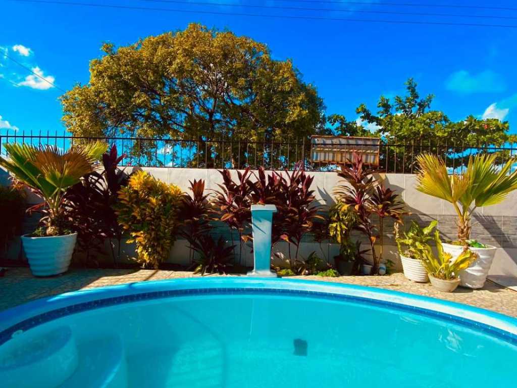 Casa na Praia de Lucena com Piscina