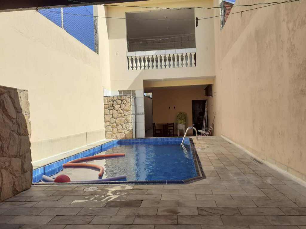 Casa-5minPraia-Piscina-churrasq-4dorts-4wc-3vgas-Aviação-P.Gde SP