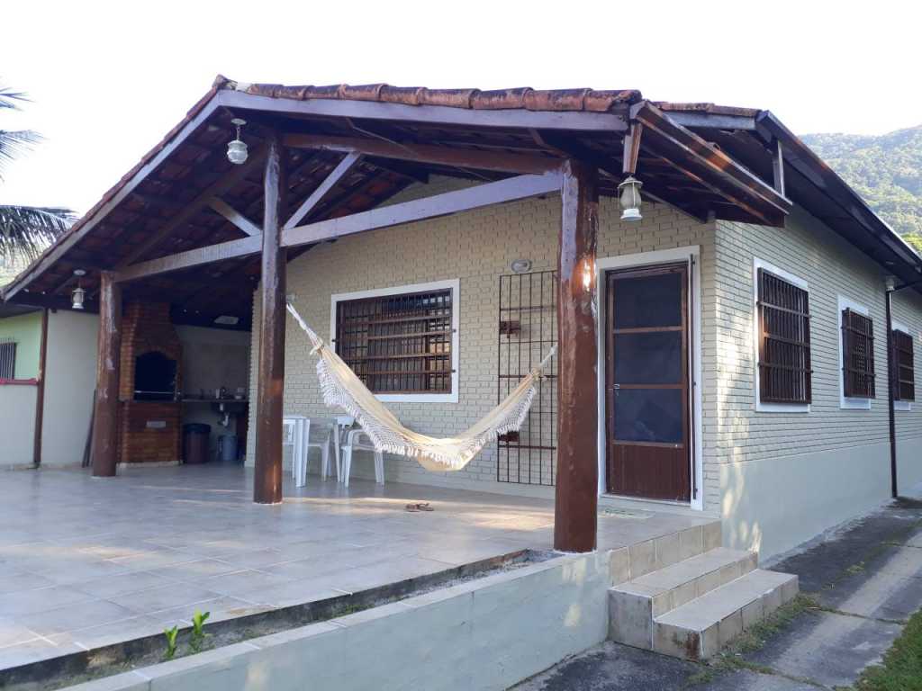 CASA 4 DORM PARA ATÉ 14 PESSOAS 4 VAGAS. 150M PRAIA DA SAPE / MARANDUBA