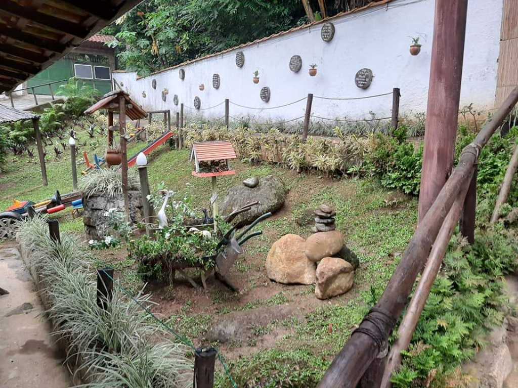 Sítio Pousada em Guapimirim/RJ, vista das montanhas e acesso a rio.