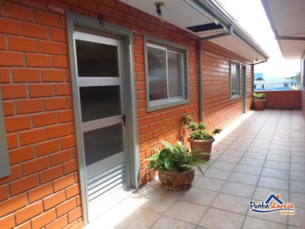 Apartamento em Pontal do Sul