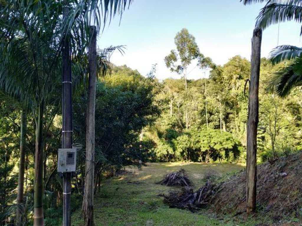 Belo Terreno para chácara.