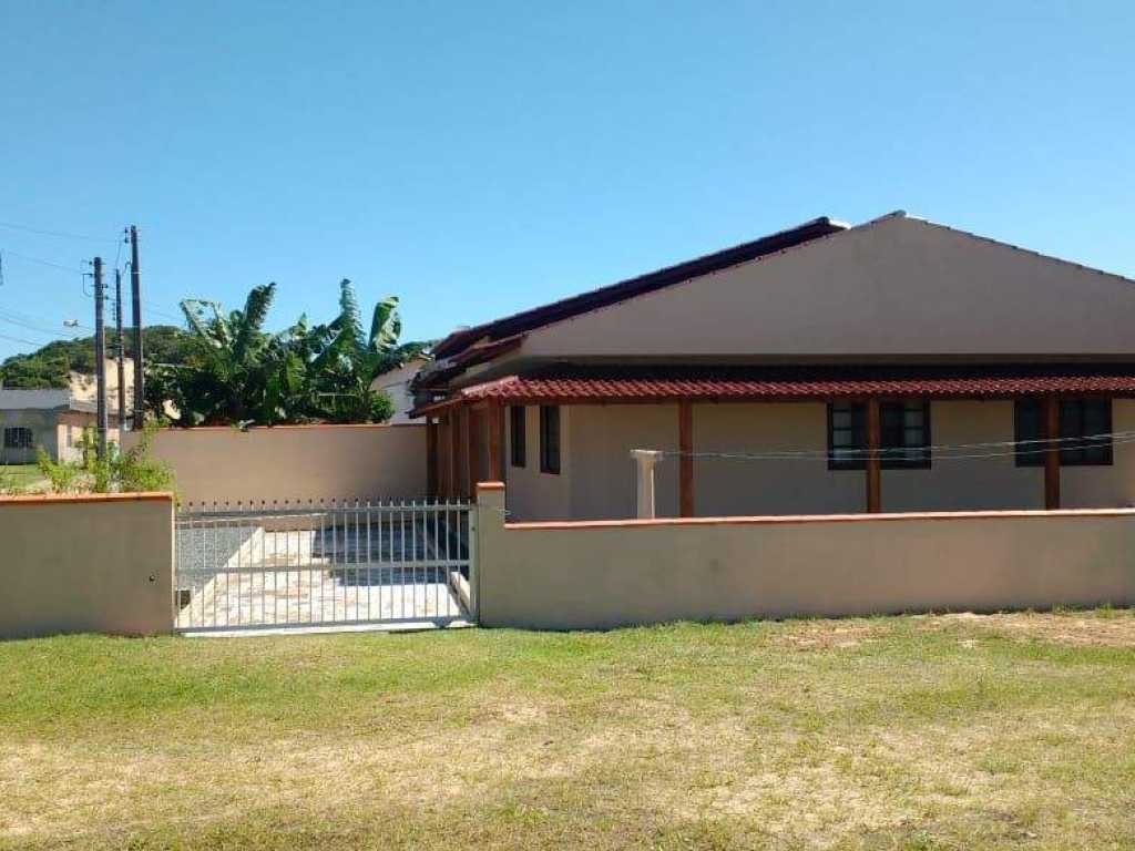 Houses with 3 bedrooms in São Francisco do Sul