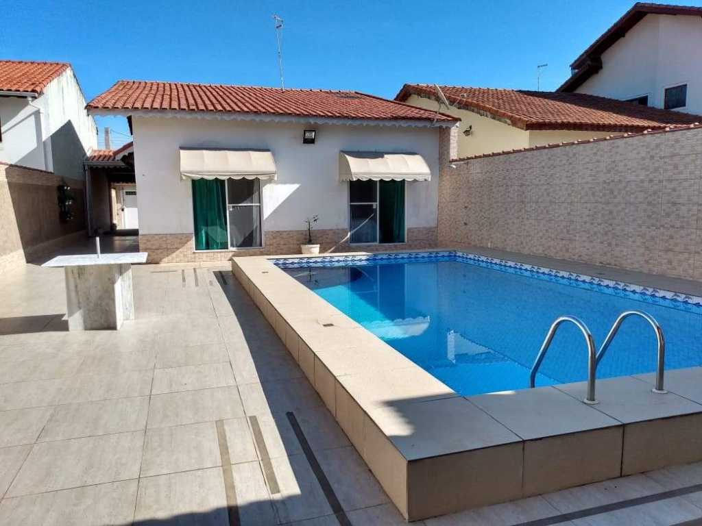 Casa em Peruíbe disponível para o carnaval 2024