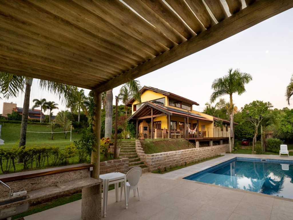 Casa de campo incrível em chácara - Tietê SP