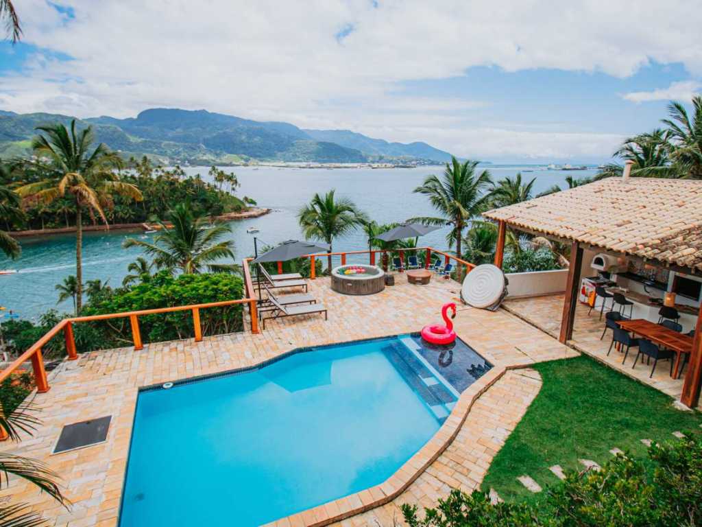 Casa com vista cinematográfica com Piscina e Spa