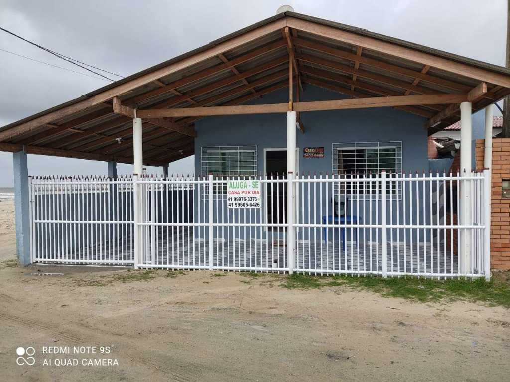 LINDA CASA DE PRAIA MATINHOS,CASA NA AREIA DA PRAIA FRENTE PRO MAR LEIA ANUNCIO PACOTES