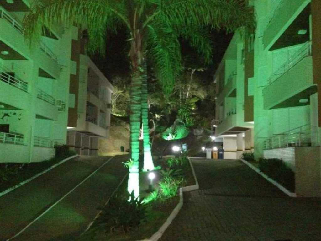 Apartamento com 2 dormitórios em Praia Brava - Florianópolis