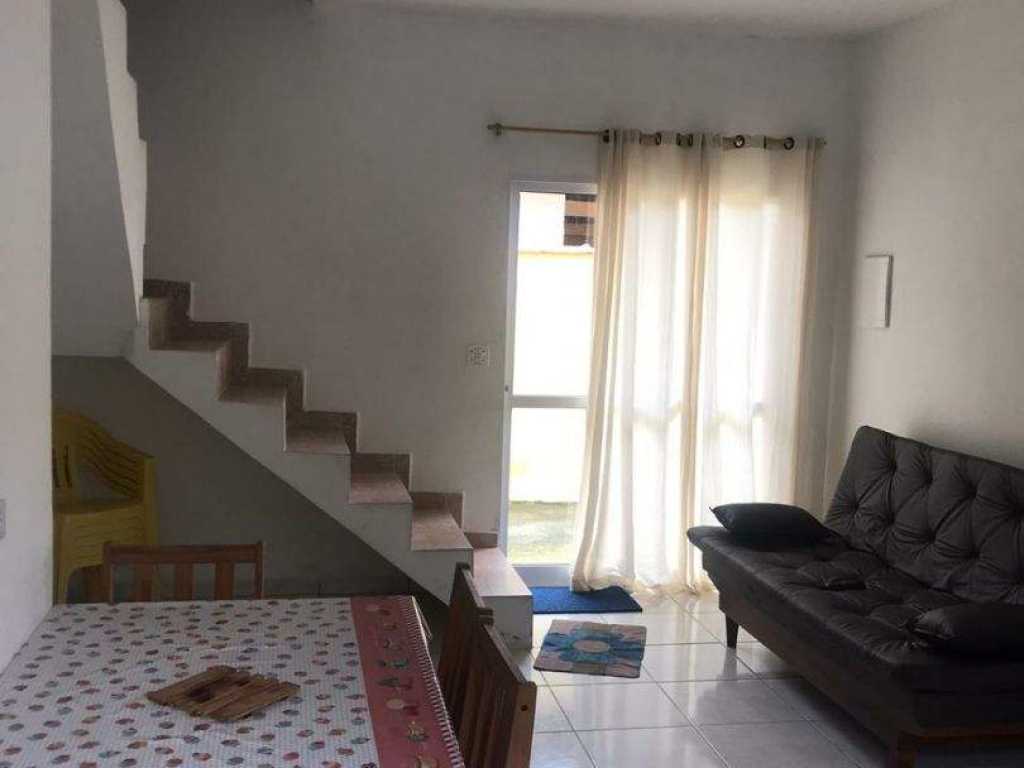 Apartamendo duplex na praia do Perequê Açu