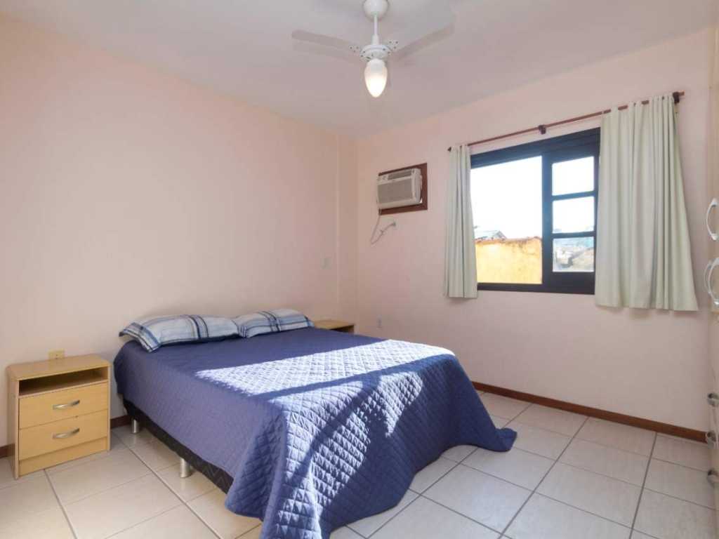 Aluguel de Apartamento 2 quartos para 6 pessoas 150 metros do mar em Bombas