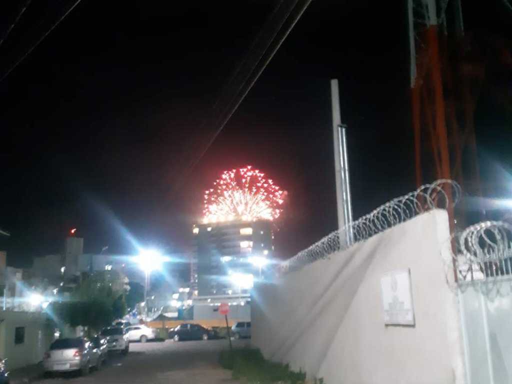 ALUGO CASA PARA TEMPORADA COM PISCINA E SINUCA NA PRAIA DO MORRO GUARAPARI ES